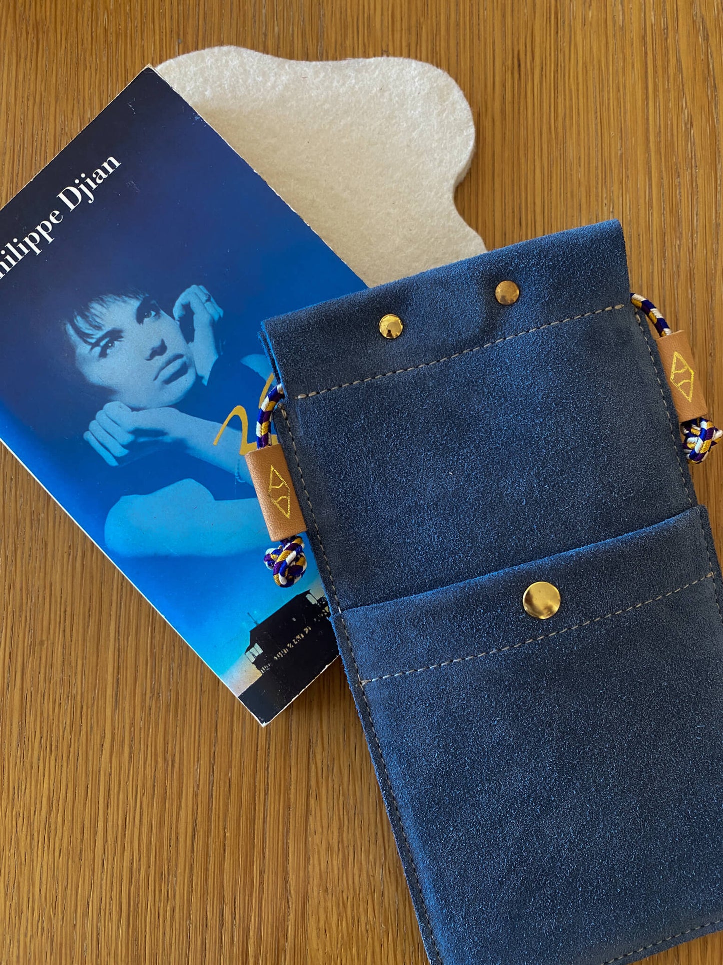 Etui téléphone bandoulière Marion Grande Bleu Denim