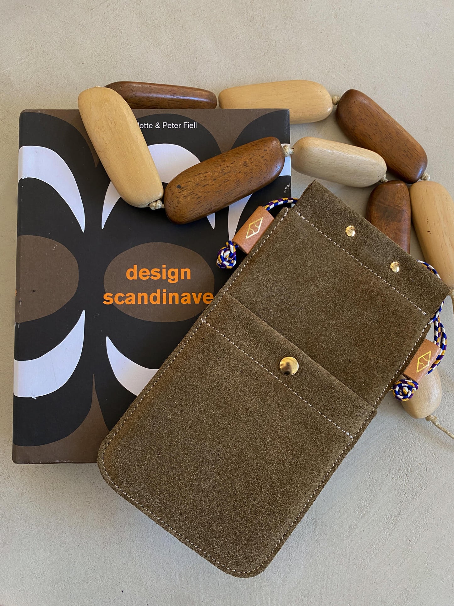 Etui téléphone bandoulière Marion Grande Kaki