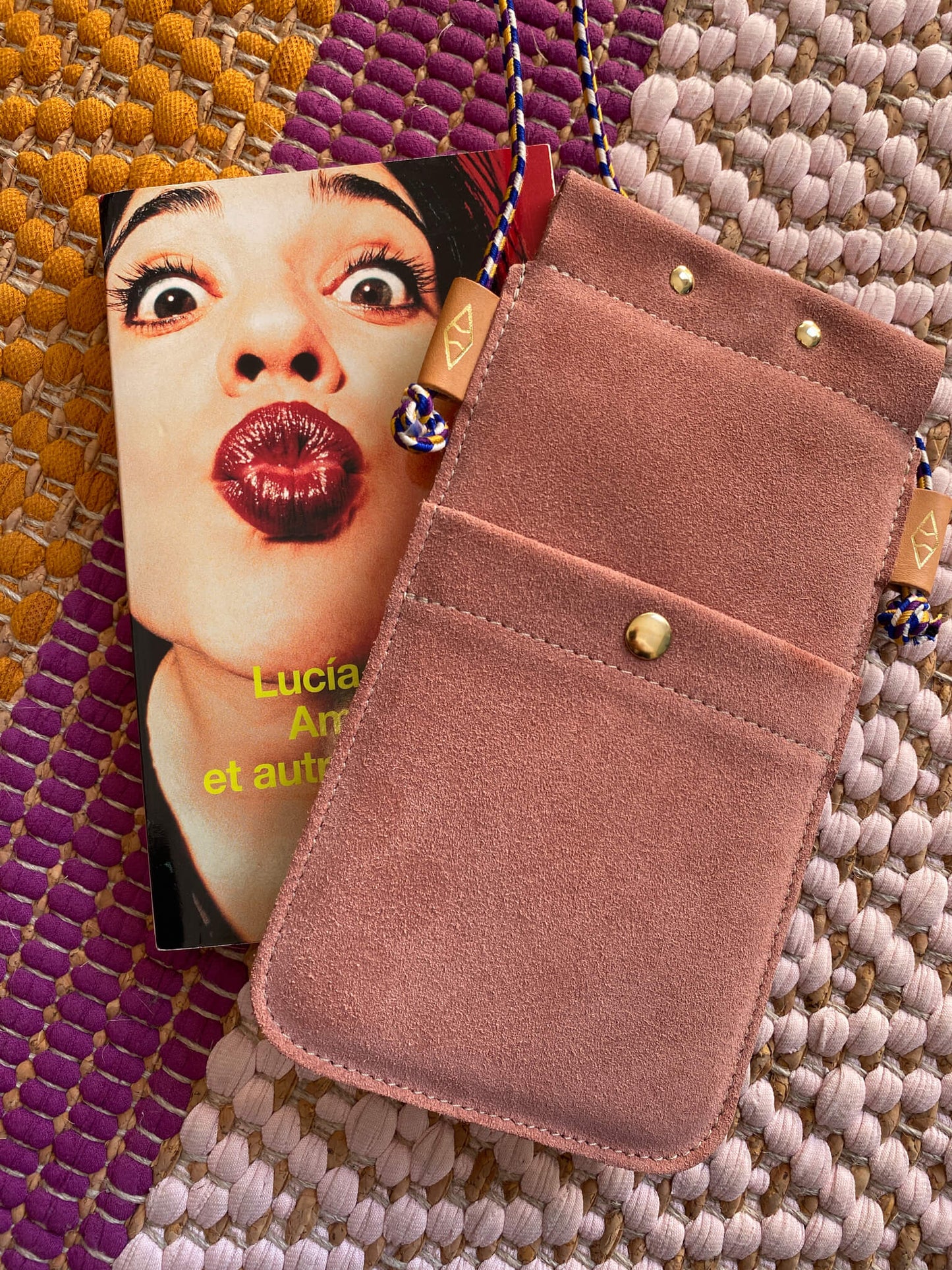 Etui téléphone bandoulière Marion Grande Nude